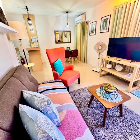 Fully Furnished Apartment With Netflix And Wifi Batangas Exteriör bild