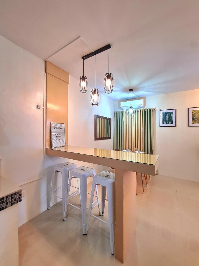 Fully Furnished Apartment With Netflix And Wifi Batangas Exteriör bild