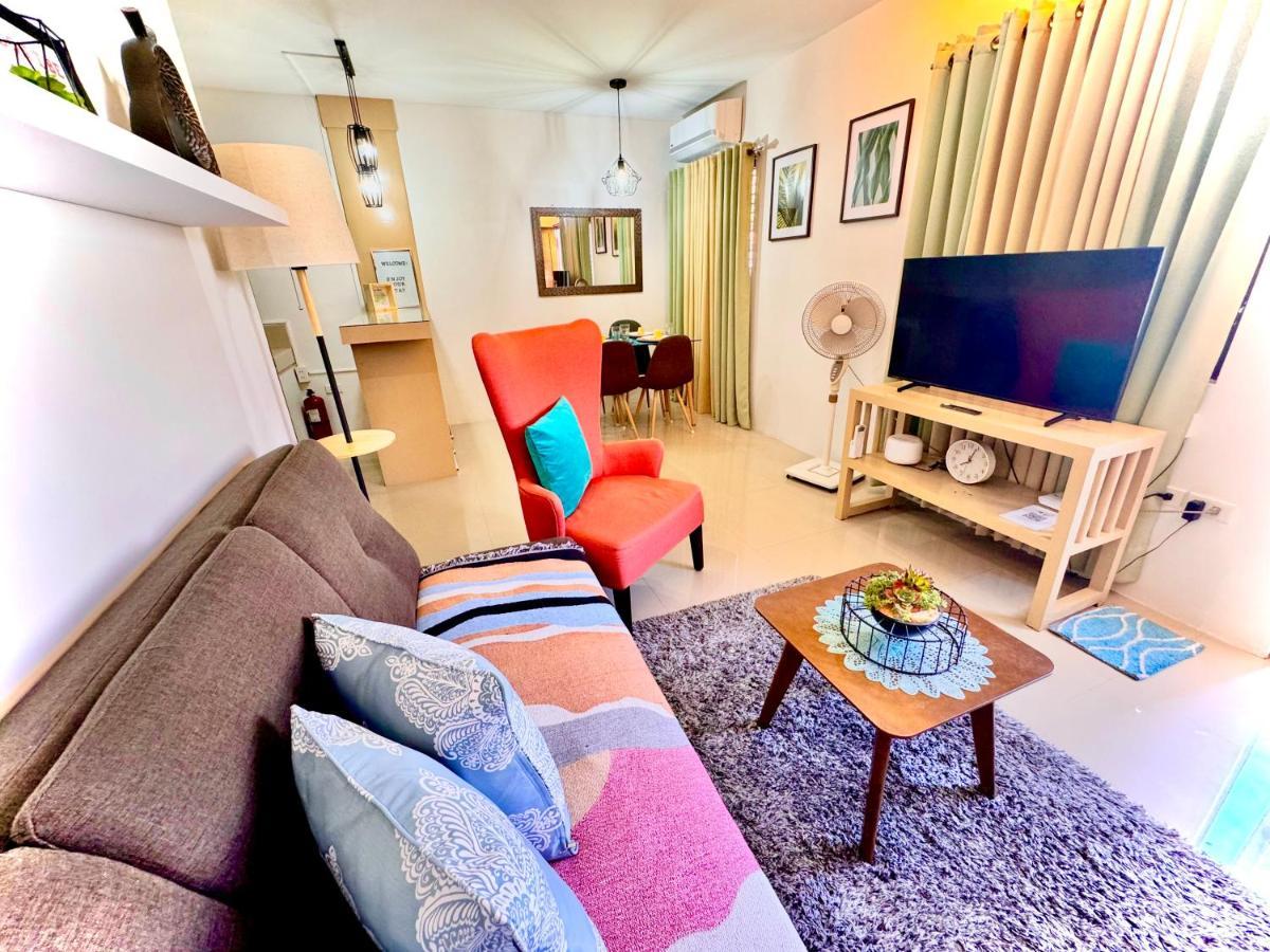 Fully Furnished Apartment With Netflix And Wifi Batangas Exteriör bild
